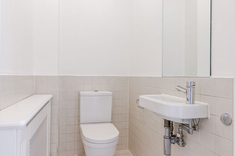 IVY GATE- click for photo gallery